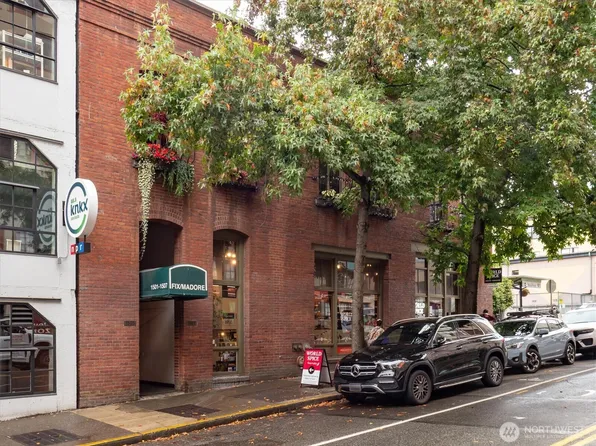 1507 Western Avenue #R105, Seattle, WA 98101