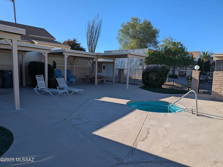 2770 W Daffodil Pl — Photo 21