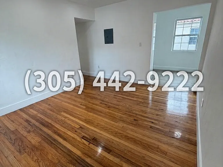 15 Sidonia Ave #4 — Photo 3