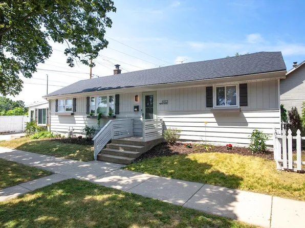 6101 W Fairview AVENUE, Milwaukee, WI 53213