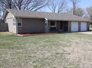 7895 SW Santa Fe Lake Rd, Augusta, KS 67010