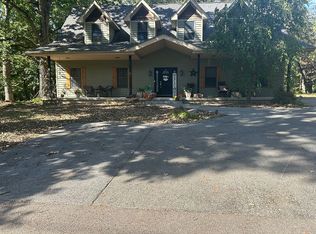 515 W Fox St, Yorkville, IL 60560