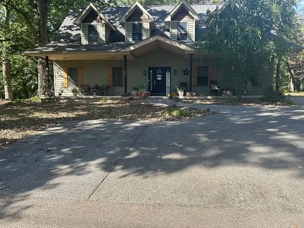 515 W Fox St, Yorkville, IL 60560