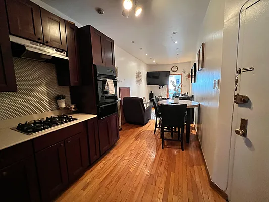 Rented by Brooklyn Dwellers Management LLC | media 15