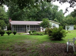 682 Derby White Sand Rd, Poplarville, MS 39470