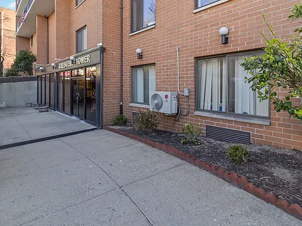 23-22 30th Road image 36 of 37