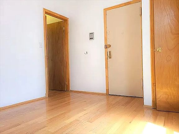 5th image of 772 Union St APT 12