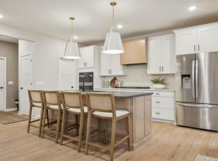 16450 Comstock Ln N, Osseo, MN 55369