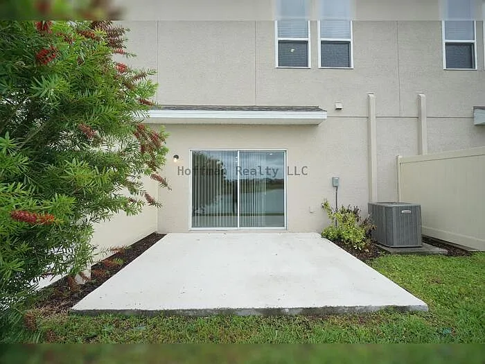 2407 Paravane Way — Photo 22