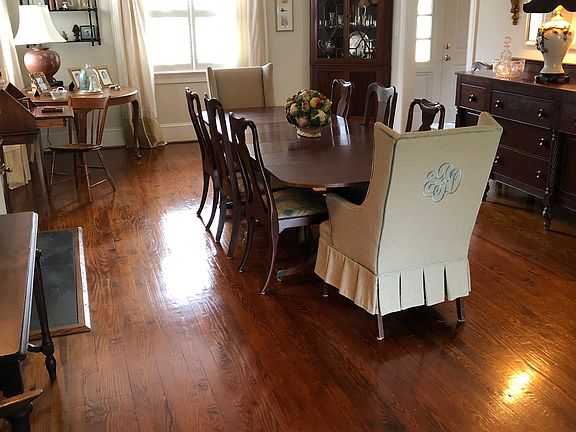 3rd image of 231 Orton Dr