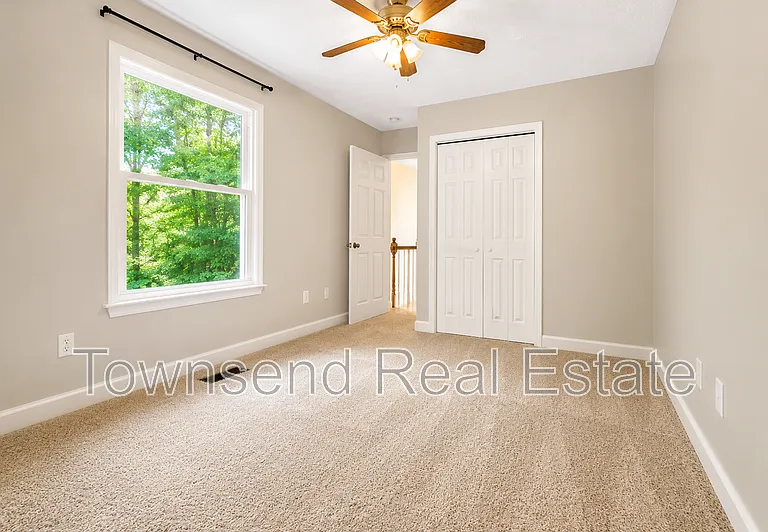 2937 Delaware Dr — Photo 23