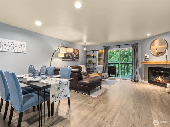 15615 Waynita Way NE #B205, Bothell, WA 98011