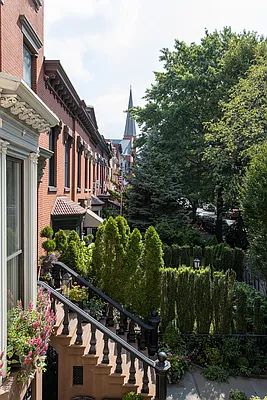 Sold by Compass | media 19