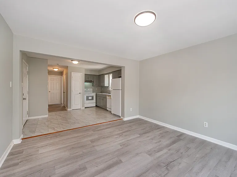 294 Paxton St #2 — Photo 5