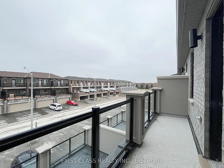 33 Mumbai Dr — Photo 15