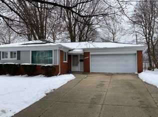 38563 Ross St, Livonia, MI 48154