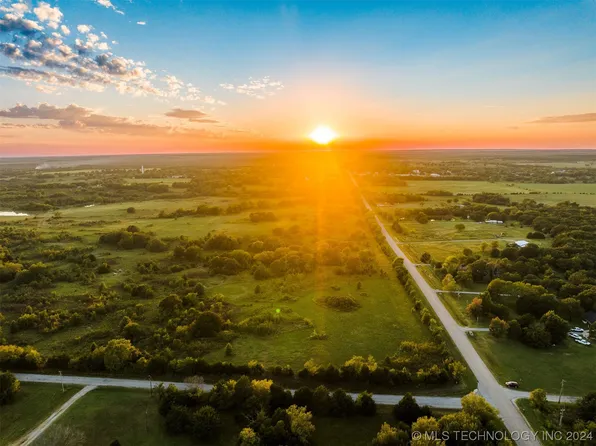7 E 5750th Rd, Jennings, OK 74038