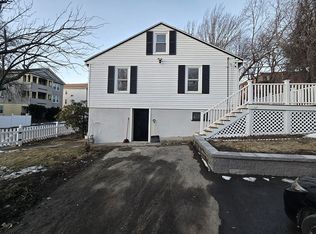 41 Bridgeport St, Worcester, MA 01604