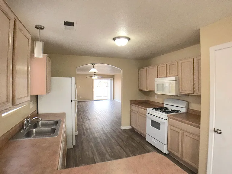 6905 Brindisi Pl NW — Photo 11