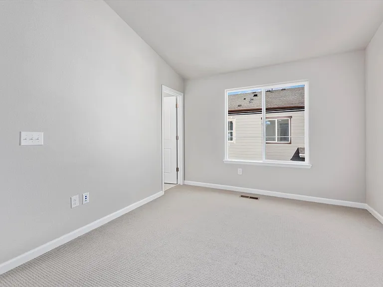 1330 Hoyt St #5 — Photo 16