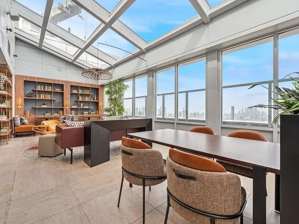 100 Willoughby Street image 30 of 43