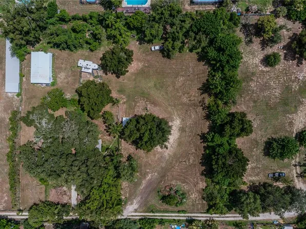 441 Overhill Dr, Brandon, FL 33511