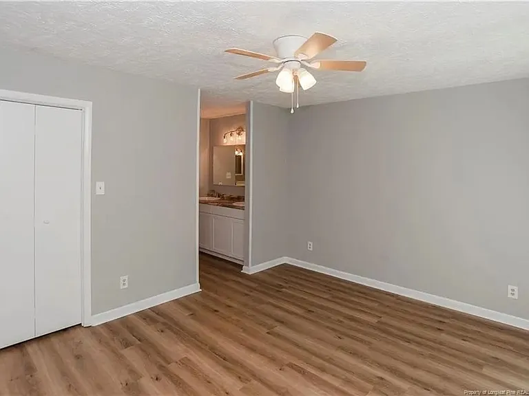 2012 Lakemeadow Dr — Photo 14