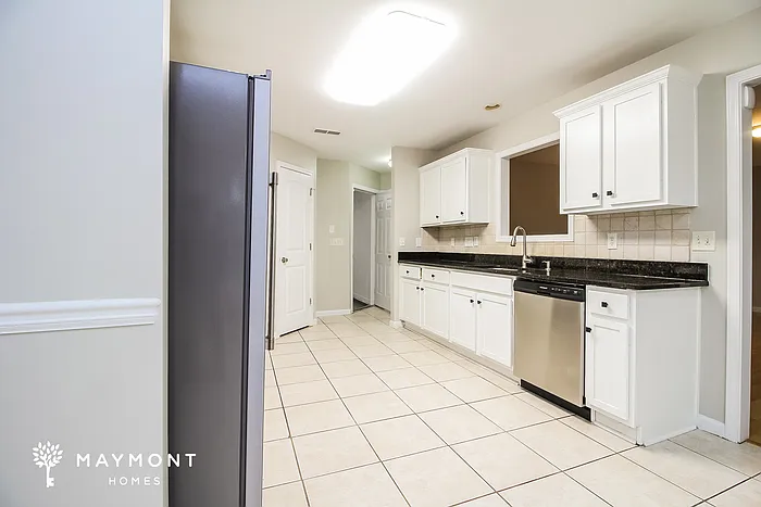 15 Fox Den Ln — Photo 6
