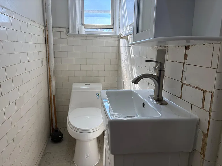 364 95th St #2C — Photo 6