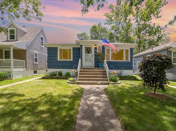 3665 177th St, Lansing, IL 60438