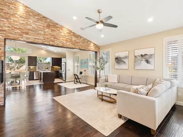 10728 Passerine Way, San Diego, CA 92121