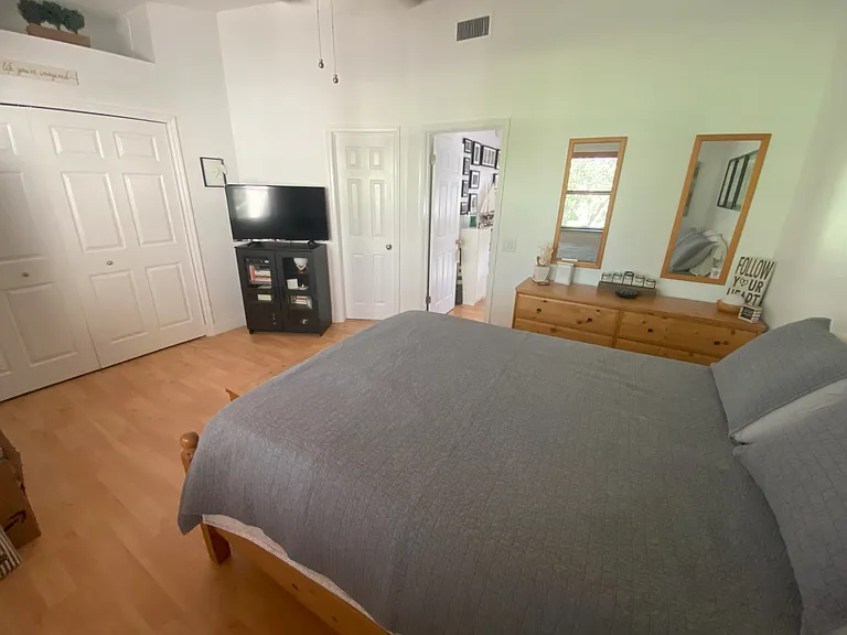 9035 Vineyard Lake Dr — Photo 10