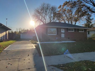 6295 North Joyce AVENUE, Milwaukee, WI, 53225