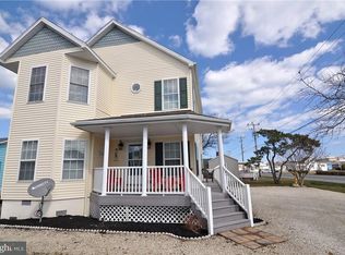 38968 Willow Ln, Fenwick Island, DE 19944