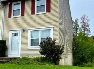 5222 King Arthur Cir, Rosedale, MD 21237