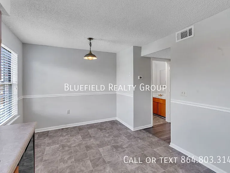 250 Elm St #922 — Photo 9