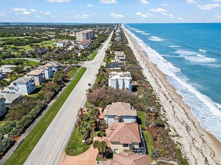 7585 Highway A1A — Photo 37