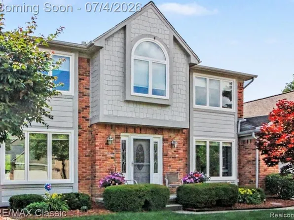 25723 Sullivan Ln, Novi, MI 48375