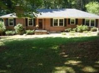 2093 Azalea Cir, Decatur, GA 30033