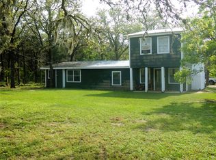 1889 County Road 215, Weimar, TX 78962