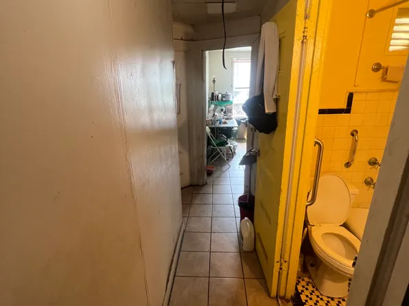 178 Lefferts Avenue image 11 of 18