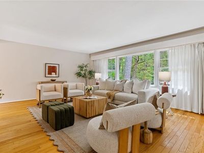 3389 Lori Ln, Doraville, GA, 30340