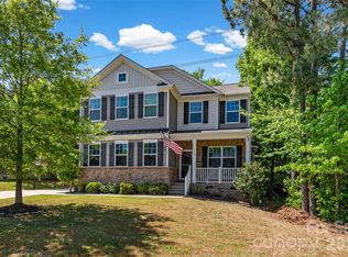 252 Hydrangea Dr, Lake Wylie, SC 29710