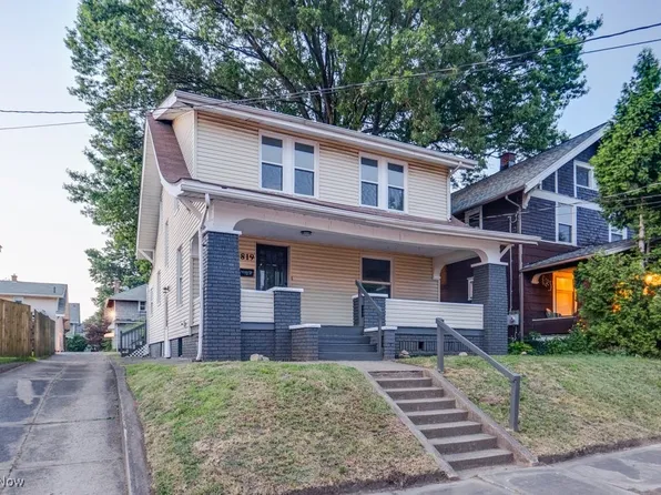 2819 4th St NW, Canton, OH 44708