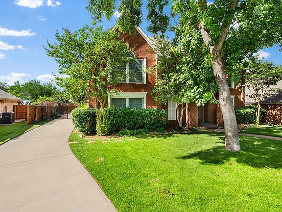 3rd image of 617 Highland Meadows Dr