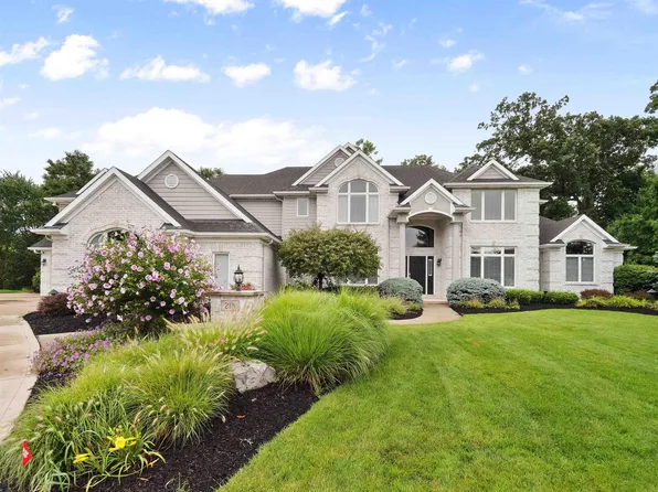 218 Osprey Ct, Huntertown, IN 46748