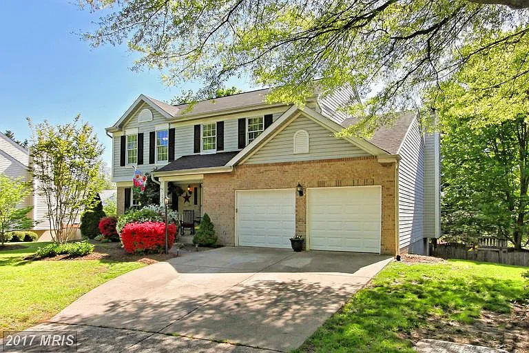 1433 Fishers Mill Ct photo 1