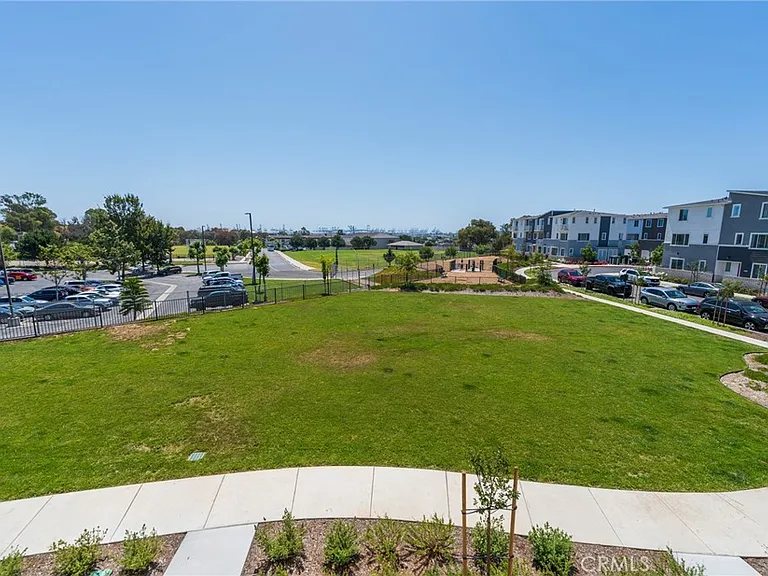27656 Skyline Ln — Photo 22