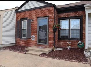 1735 Sword Dancer Dr, Virginia Beach, VA 23454