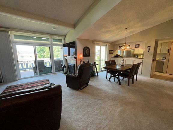 1002_fontmore_unit_c_b_08132025